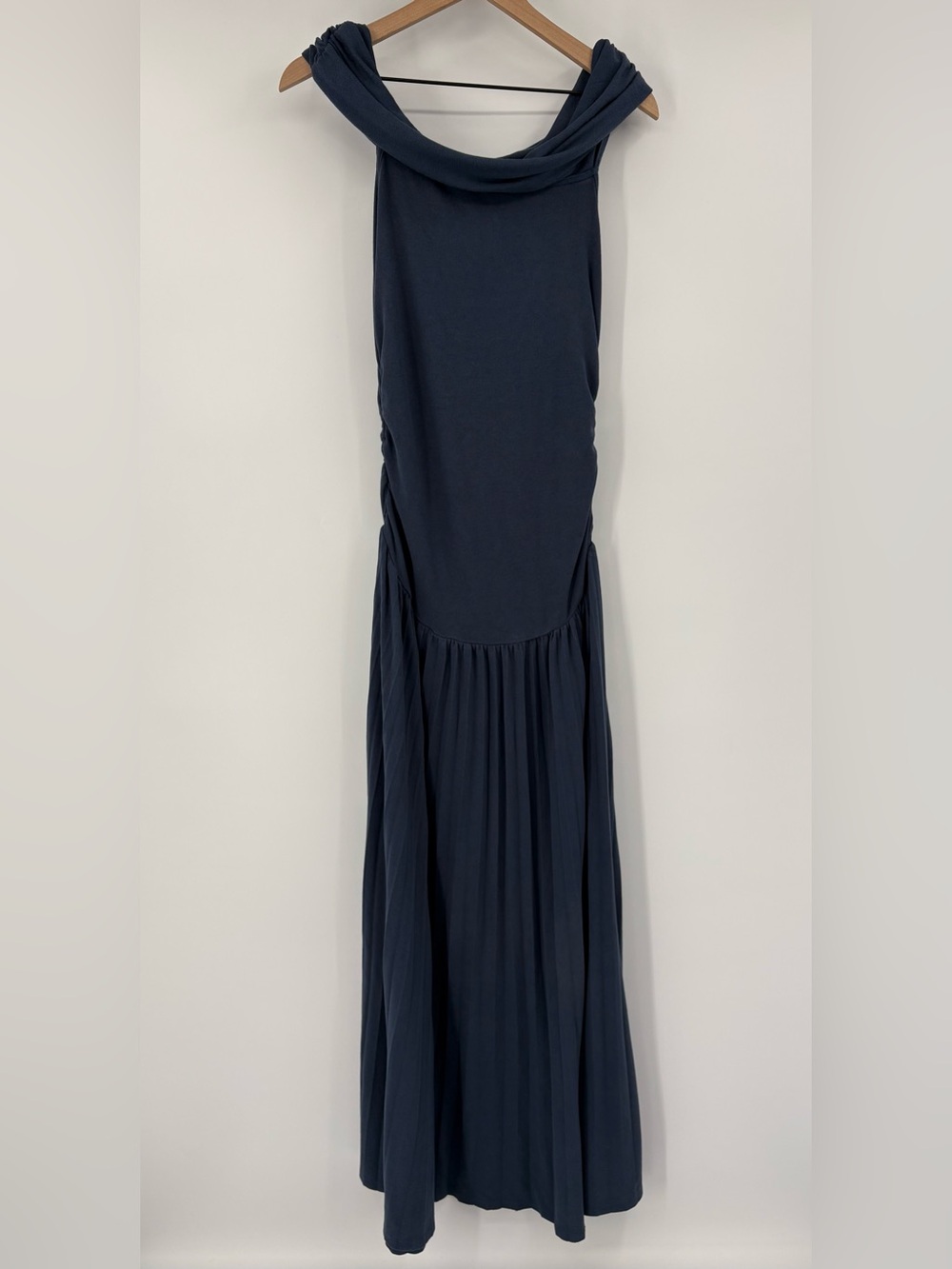 Lioness Field of Dreams Off-Shoulder Ruched Maxi Dress Navy Blue Size L - Picture 6 of 14